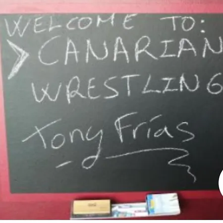 Ubytování v soukromí Tony Frias - Canarian Wrestling